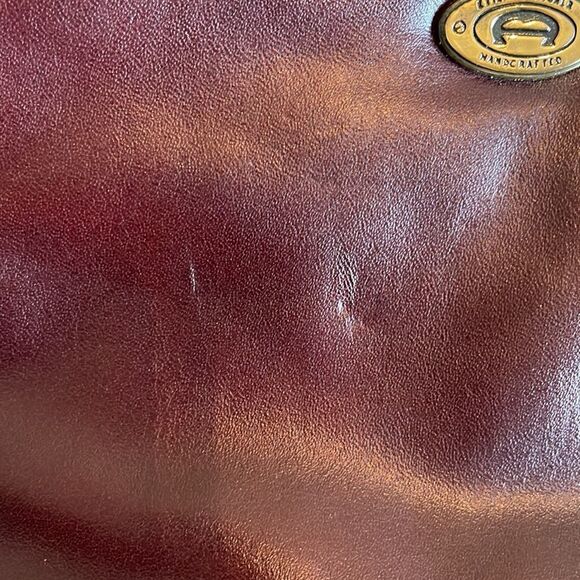 Etienne Aigner Burgundy Cross Body Bag with 3 inner openings, one is zip - Picture 10 of 10